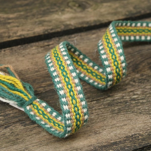 Inkle woven belt