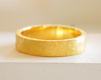 Wedding Band Ring in Certified Fairmined Gold: 14k, 18k or 22k,Contemporary Hammered Finish,Bespoke Ethical Jewellery,Handmade Thick Ring