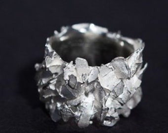 Pure 925 White Fairmined Silver Ring Fair Trade Jewellery Contemporary Textured Special Design Avant Guard Style Elegant Unique Barcelona