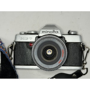 MINOLTA 7000 フィルムカメラ 45mmレンズ付き MINOLTA 7000 フィルムカメラ 45mmレンズ付き MINOLTA α-7000 フィルム