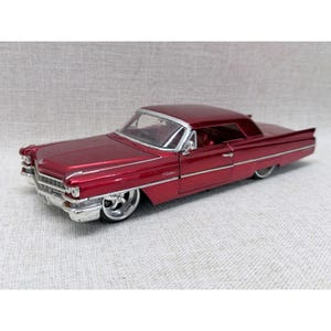 Jada Dub City Oldskool 1963 Cadillac Series 62 1/24 Diecast Red