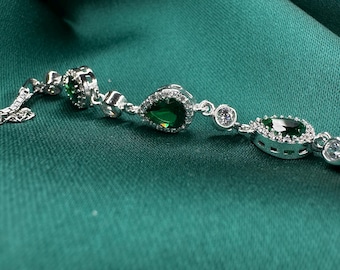Smaragd Grün Tropfen Halo Armband, Sterling Silber | Luxus Birnenschliff Grüner Stein | Elegantes Geschenk für sie Weihnachtsoption