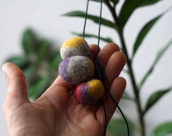 Felt ball necklace, natural wool in pastel colors. Minimalist, eco friendly, needle felted and kid-friendly.