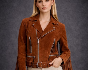 Chaqueta de cuero bohemia para mujer con flecos largos – Corte editorial de inspiración tradicional