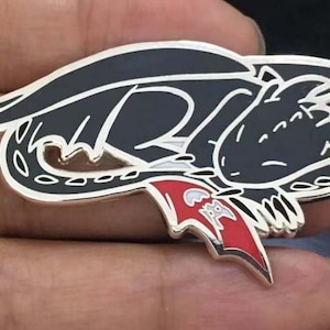 Dragon Sleeping &quot;Useless Reptile&quot; Fan Art Enamel Pin