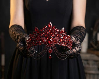 Red Gothic Bridal Crown, Wedding Tiara with Chains, Royal Gothic Bridal Headpiece, Statement Red Crystal Hair Jewelry