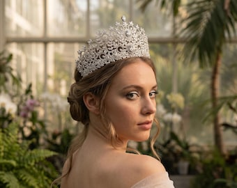 Bridal Crown Royal, Full Cubic Zirconia Wedding Crown, Silver Pageant Crown, Bridal Tiara, Crystal Queen Crown, Prom Crown, Bride Crown