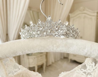 Aurora Crystal Bridal Tiara, Sparkling Silver Wedding Crown for Bride, Cubic Zirconia Bridal Headpiece