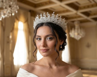 Bridal Crystal Tiara, Marquise Leaf Zirconia Wedding Crown, Frosted Bead Bridal Headpiece, Bridal Crown Royal, Pageant Crown, Prom Tiara