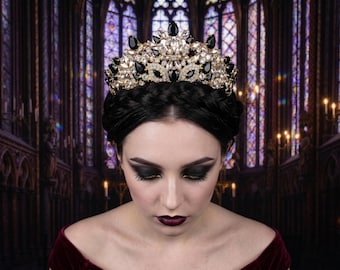 Gothic Black Crystal Bridal Tiara, Dark Royal Wedding Crown, Vampire Witch Halloween Headpiece, Vintage Pageant Costume Crown, Birthday Gift