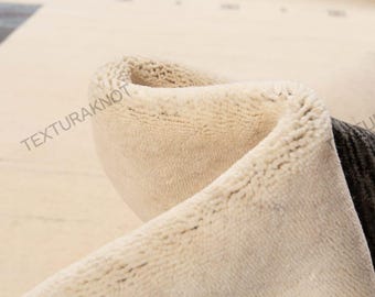Handmade Ivory Wool Gabbeh Rug: Modern Tribal Design