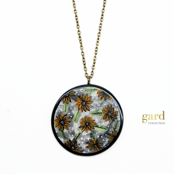 Ceramic statement pendant necklace, Delicate pendant necklace, Modern chic ceramic contemporary jewelry,  Ceramics &amp; Pottery, Noe Marin ooak