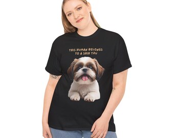 Este humano pertence a um Shih Tzu - Camiseta engraçada para amantes de cães