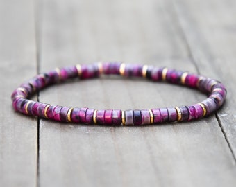 Shades of Fucshia Marble & Gold Beaded Bracelet