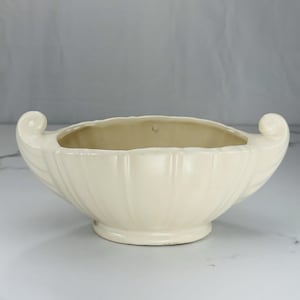 Vintage Cream Art Pottery Planter Scroll Handles McCoy Style Oval Bowl Vase USA