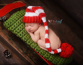 Newborn Santa Hat, Newborn Photo Prop, Long Tail Hat, Newborn Christmas Prop, Newborn Pom Pom Hat, Stocking Cap, Infant Santa Hat, Baby Elf