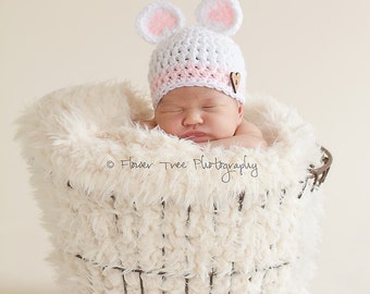 Newborn Bear Hat, Pink and White Hat, Newborn Girl Hat, Newborn Photo Prop, Infant Girl Hat, Crochet Baby Hat, Newborn Bear Hat, Animal Hat