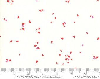 Moda Just Red Spheres and Seeds