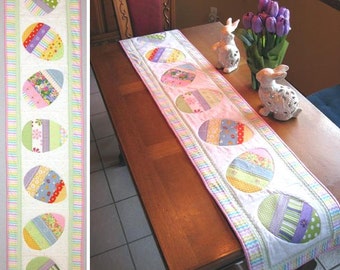 Happy Hunting - Easter Table Runner Pattern - Downloadable Version