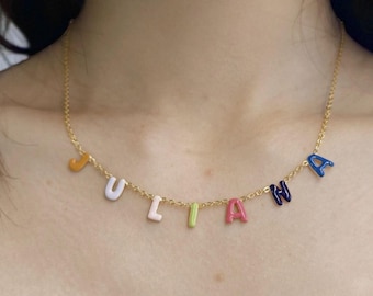Collar con nombre personalizado y colorido, collar con letras de burbujas personalizadas, lindo regalo para ella.