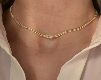 Collana girocollo con nodo dorato, doppia catena in acciaio inossidabile placcato oro 14 carati