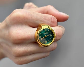 Emerald Green Watch Ring for Women, Adjustable Quartz Finger Watch, Roman Numeral Dial