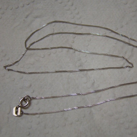 10K WHITE GOLD Thin Box Chain Necklace 