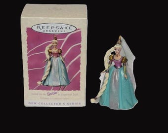Hallmark Keepsake Ornament - Barbie As Rapunzel 1997 (First In Series, QEO8635) - 3.5" Collectible Doll Ornament - View #5