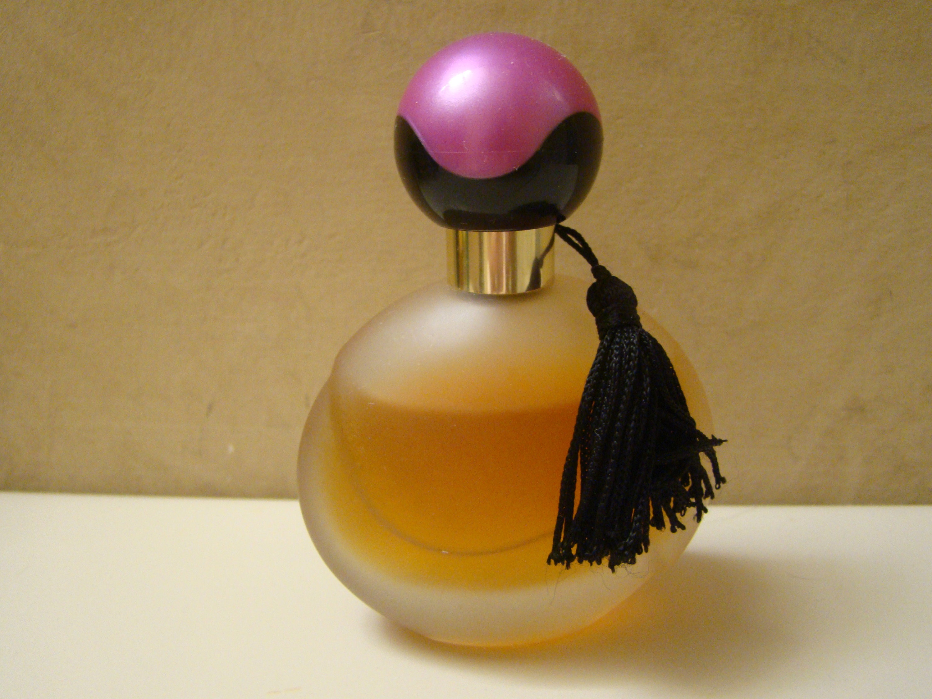 Vintage AVON Far Away 1.7 Fl Oz Women's Eau De Parfum No 