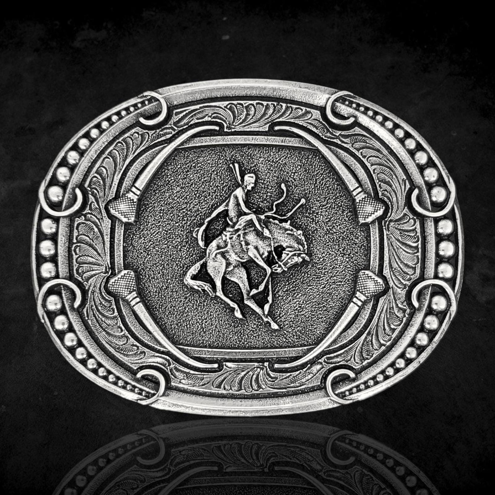 Montana Silversmiths Barrel Racing Trophy Belt Buckle Rodeo Cowgirl Nickel Nice Barrel Racing Belt Buckles In Collectible Western Americana  main image 2