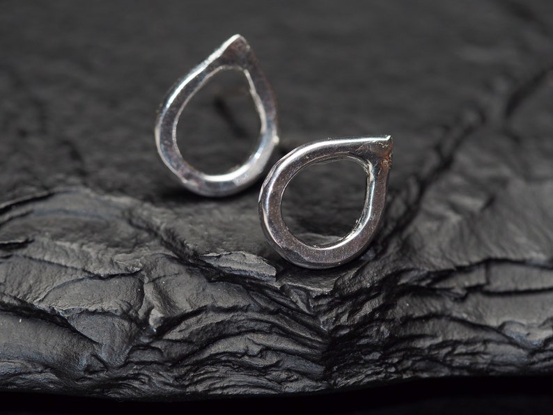 small hammered sterling silver teardrop outline studs, ildiko jewelry, minimalist jewelry image 3