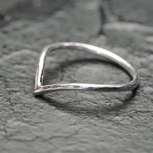 hammered sterling silver pointed v stacking ring, ildiko jewelry, minimalist jewelry image 1