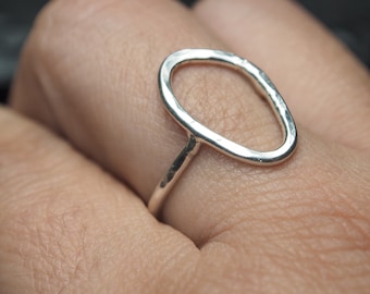 GUESS Vintage Zirconia Silver ring 15号 Womens Vintage Estate Sterling Silver Ring W/ Cubic Zirconia