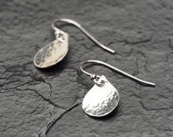 small hammered sterling silver teardrop dangly earring, ildiko jewelry, minimalist jewelry