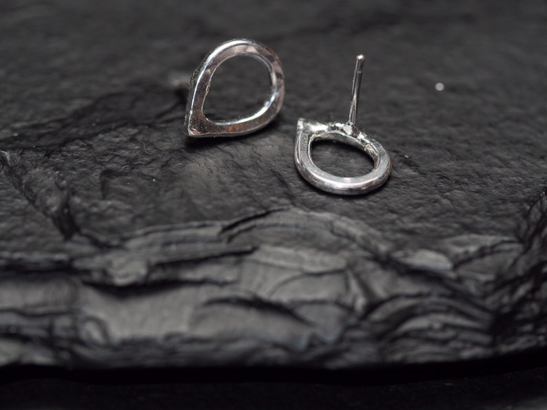 small hammered sterling silver teardrop outline studs, ildiko jewelry, minimalist jewelry image 5