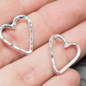 hammered sterling silver heart outline stud earrings, ildiko jewelry, minimalist jewelry