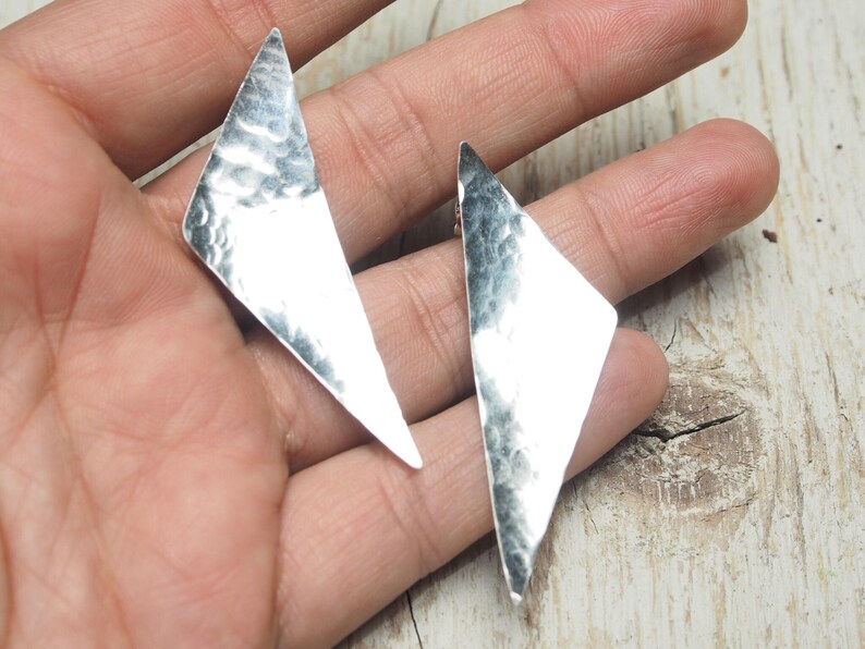 hammered sterling silver triangle studs ildiko jewelry long pointed isosceles triangle earrings