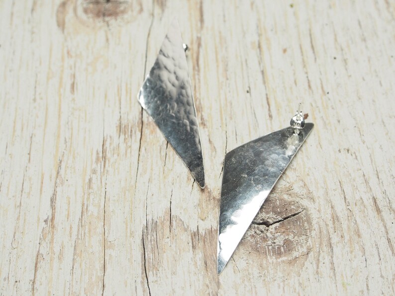 hammered sterling silver triangle studs ildiko jewelry long pointed isosceles triangle earrings