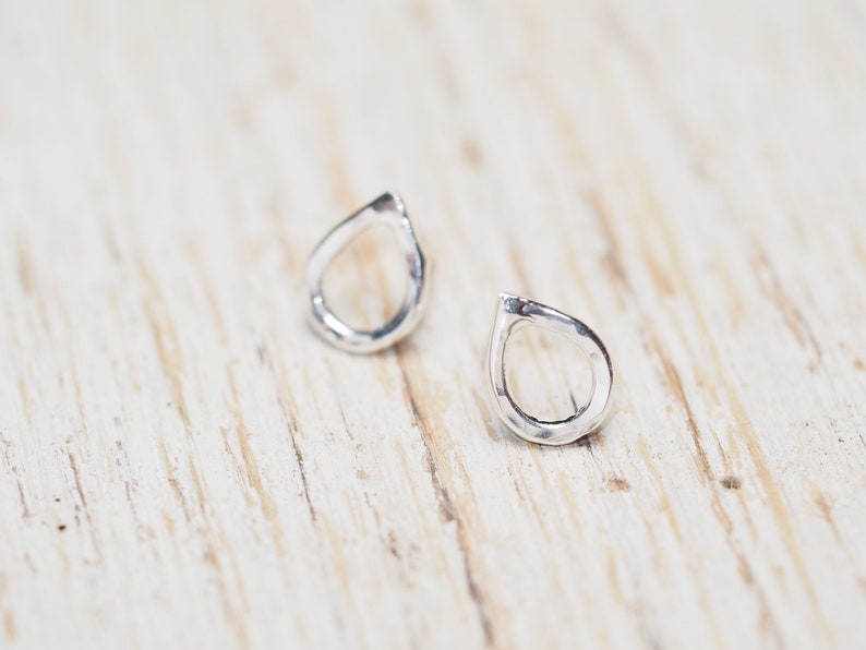 small hammered sterling silver teardrop outline studs, ildiko jewelry, minimalist jewelry image 2