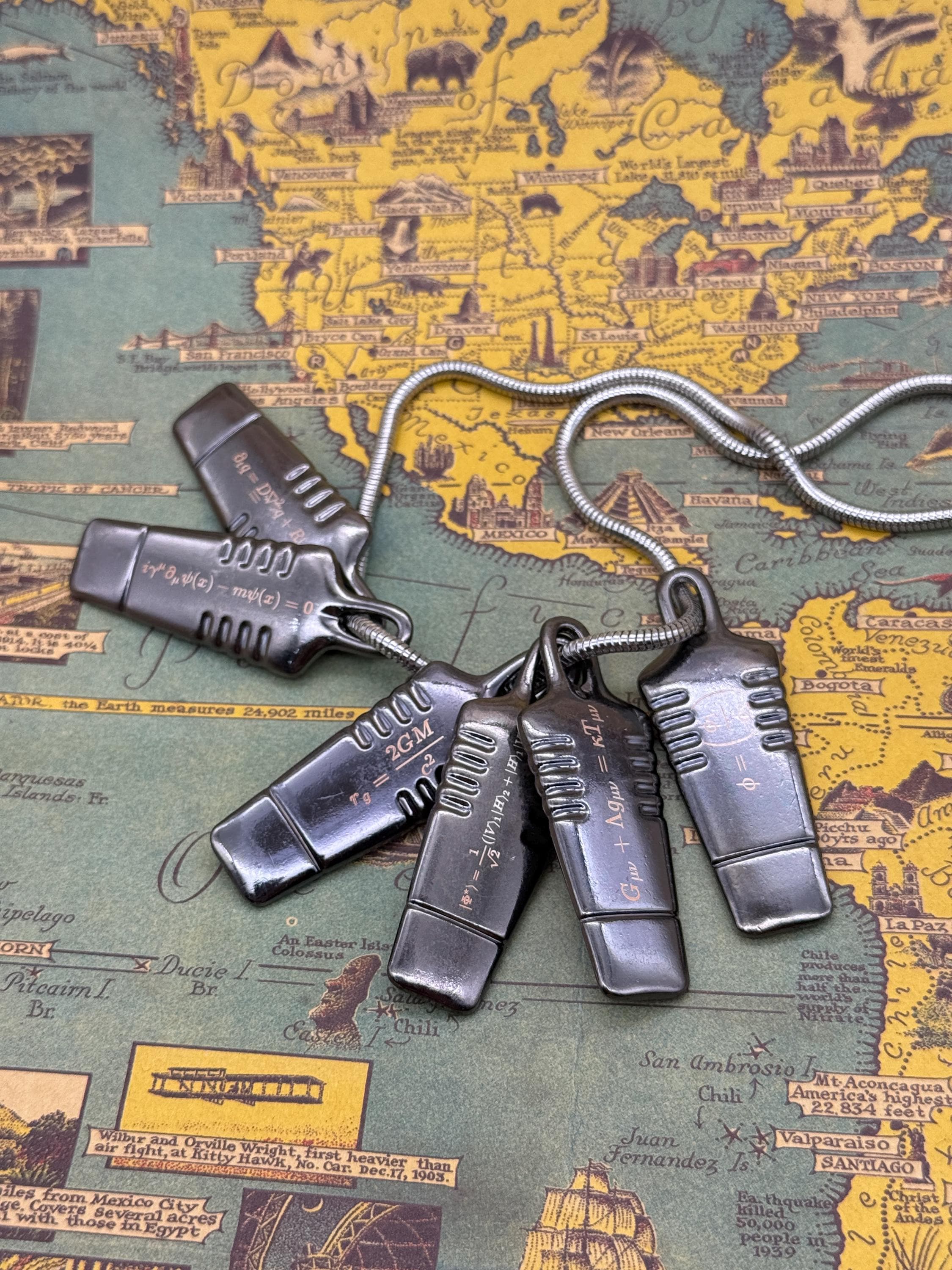 Death Stranding 2 on the Beach Qpid Necklace DS2 Pendant Keychain