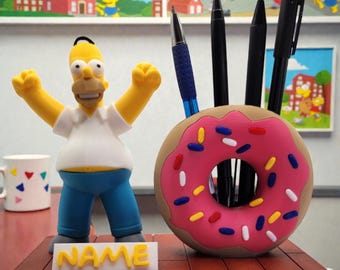 Personalisierte Homer Stifthalter | Von den Simpsons inspiriertes Schreibtischzubehör | Die SIMPSONS Geschenk für Kinder & Fans | Benutzerdefinierte Cartoon Büro Dekor