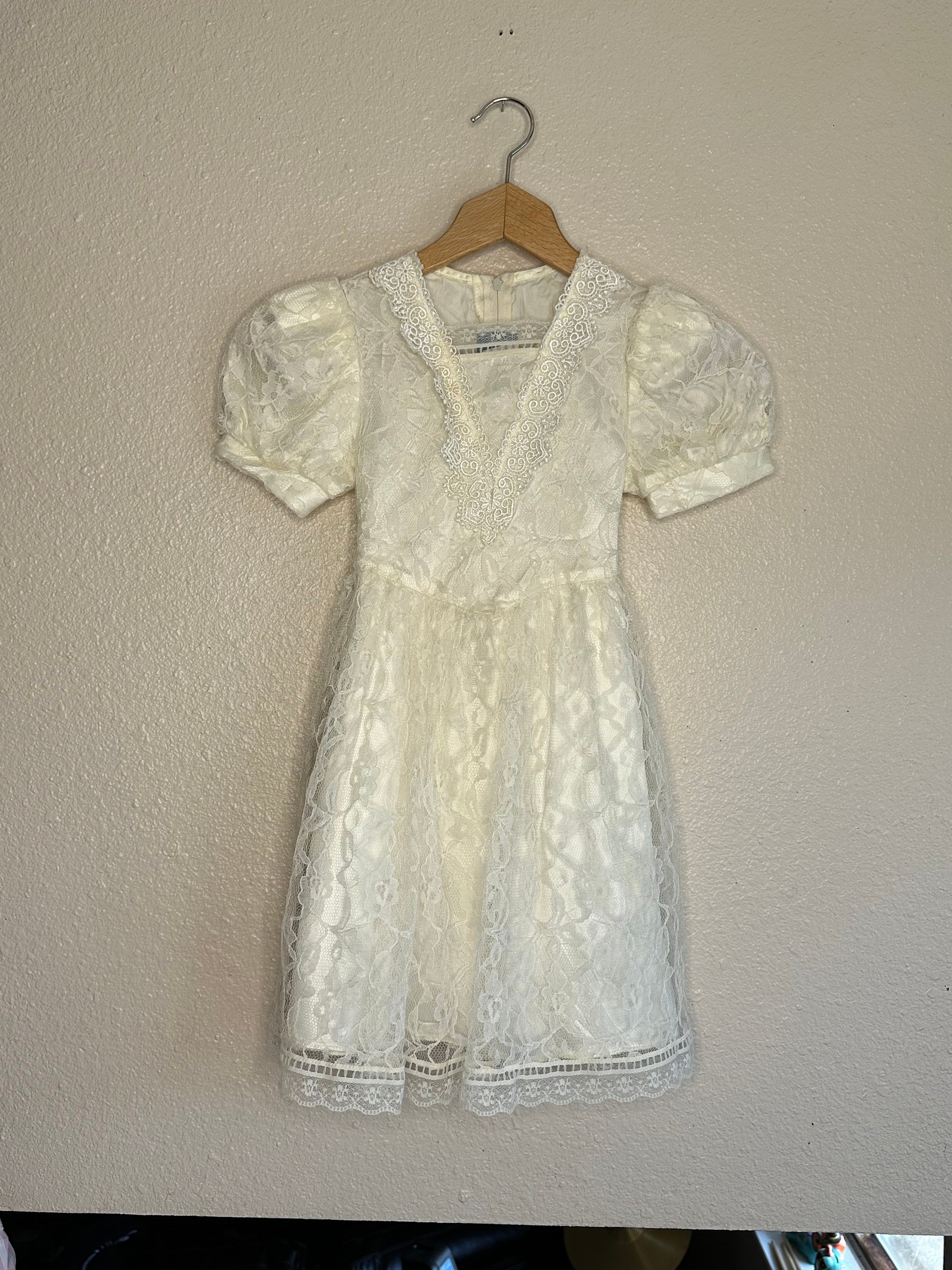 white backless flowy dress Embellished Cowl-Neck Backless Maxi Dress in White - 4