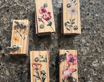 Mini Travel Flower Press: Pocket Size, Floral Design