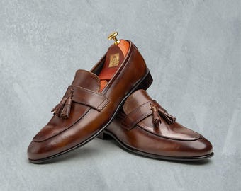 Handmade Men’s Tassel Leather Loafers  Classic Formal Slip-On Shoes