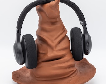 Sorting Hat Headphone Stand – 3D Printed Wizard Headset Holder | Fan Gift Desk Decor