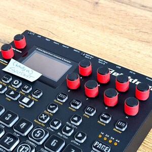 Set of 10 3D-Printed Knurled Knobs for Elektron Syntakt