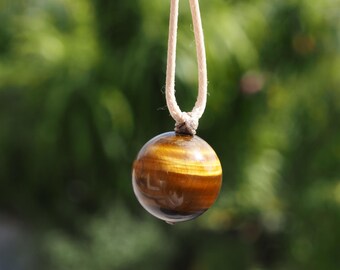 Collar con colgante de ojo de tigre hecho a mano / Cuerda de algodón, unisex