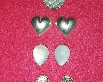 Vintage 1 pair Screw Back Faux Diamond Earrings and one pair sb USA. Two pair No sales outside the cont Nice L@@K Excellent condition