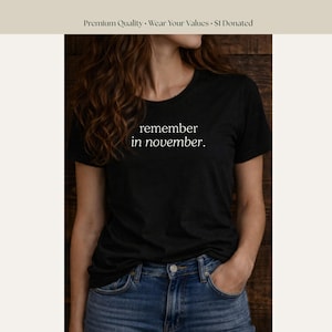 Pode incluir: Um conjunto de três canecas de cerâmica com acabamento fosco e salpicado. As canecas são em tons de creme, cinza claro e cinza escuro. Cada caneca tem um design simples e minimalista, ideal para café ou chá.