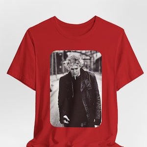 Layne Staley Vintage T-Shirt: Alice in Chains Grunge Rock Sweatshirt Hoodie